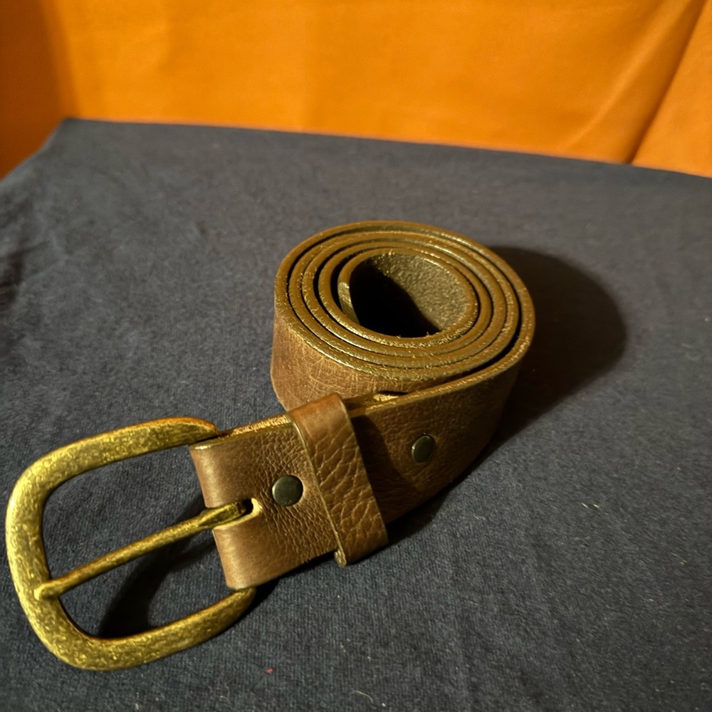 Justin Boots Brown Leather Belt with Gold Buckle